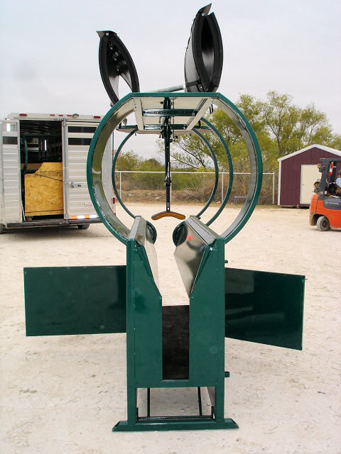 Junior_Deerhandler_Rear